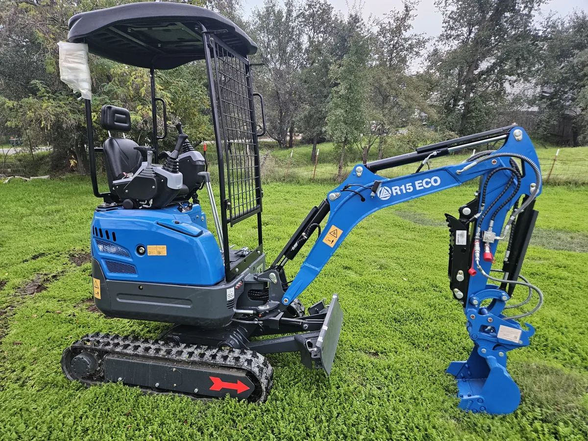 Rippa R15 Mini Excavator