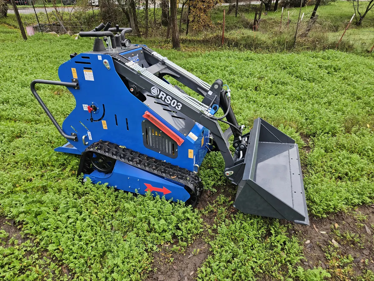 Rippa RS03 Skid Steer