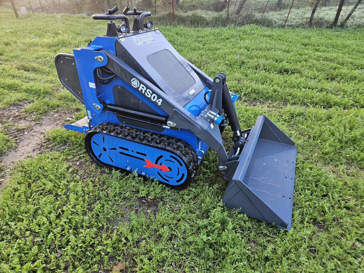 Rippa RS04 Skid Steer